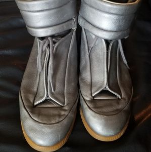 Maison Margiela gunmetal silver Future Sneakers